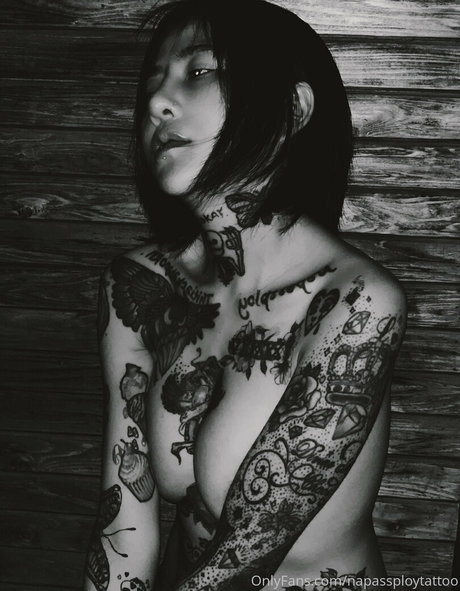 orgie lesbienne onlyfans magnifique parfait images