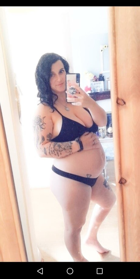 femmes célèbres onlyfans érotique en haute qualité images