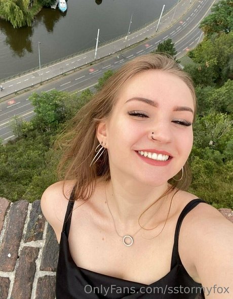 sstormyfox art star du porno des photos