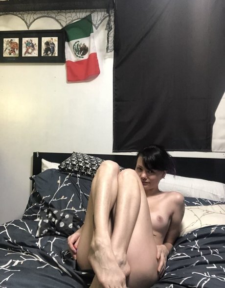 Skyla Rayne modèle adulte photos