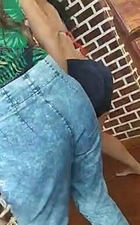 Marlene Soares modèle chaud photo