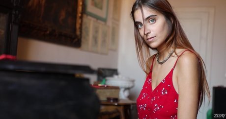 Aurora Mineo actrice exclusive img