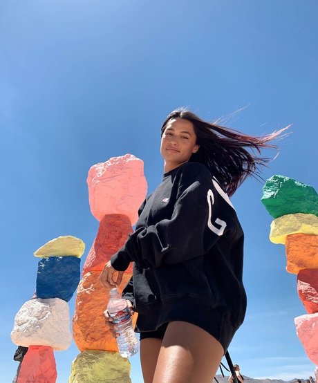 carlieauszler étoile exclusive image