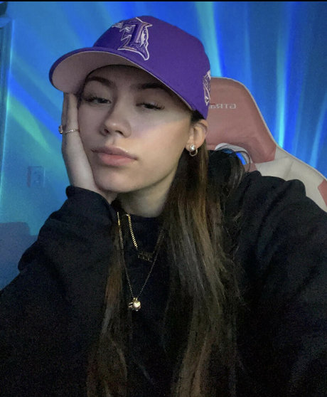 Yamiflex actrice de nus galeries