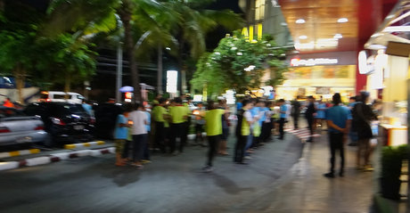 TukTuk Patrol star du porno photo