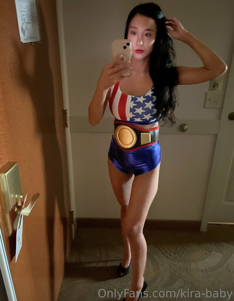 Akira Love sexe star du porno photos