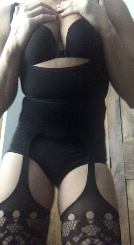 missjizzelle actrice de grande qualité image