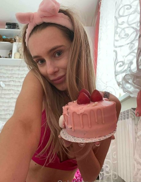 marya maryanne modèle érotique image