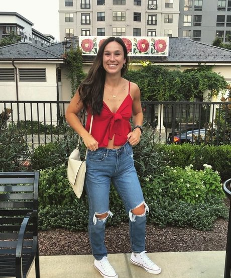 Kate Weisner star du porno parfaite images