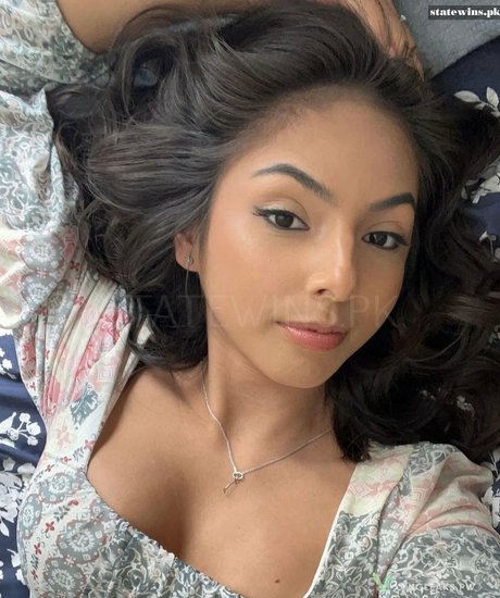 Iscely Antoriano actrice chaude collection