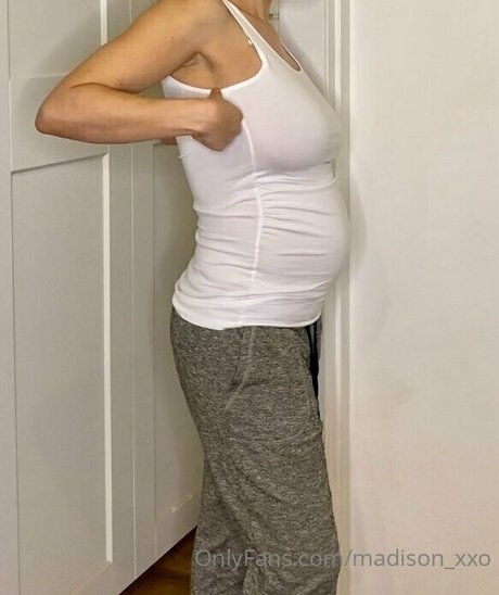 madison xxo star du porno en haute qualité photo