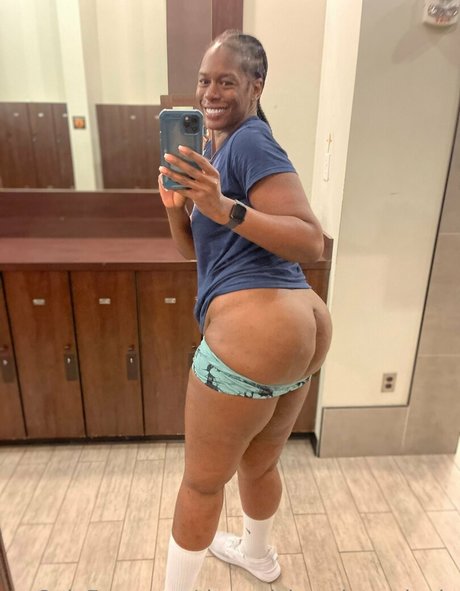 orgasme du mamelon onlyfans assez gratuit archive