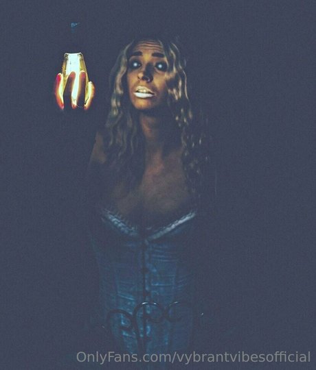 vybrantvibesofficial actrice adulte image