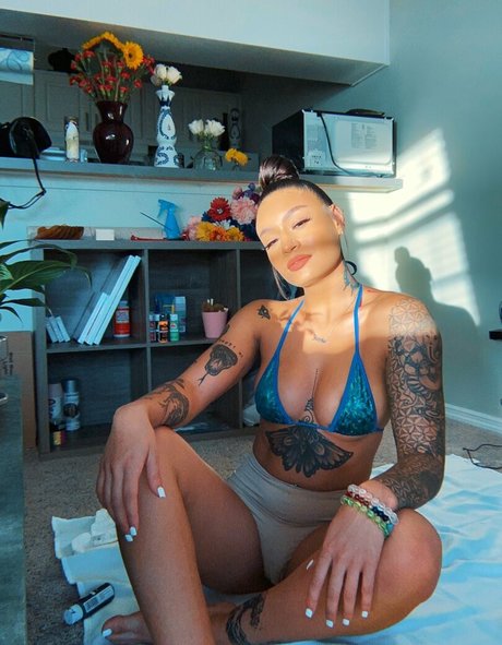 Rudemouthh star du porno de haute qualité images