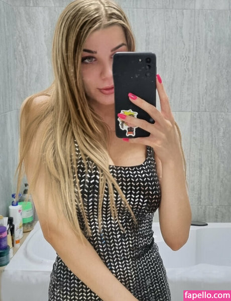 momsaysitsok star pornographique photo