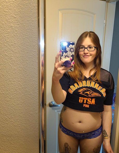 goodluckanne modèle artistique img