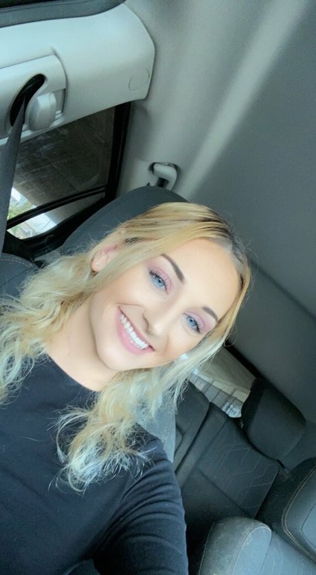 tallielorain modèle sexy des photos