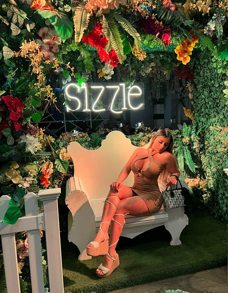 jennifer misha modèle adulte galerie