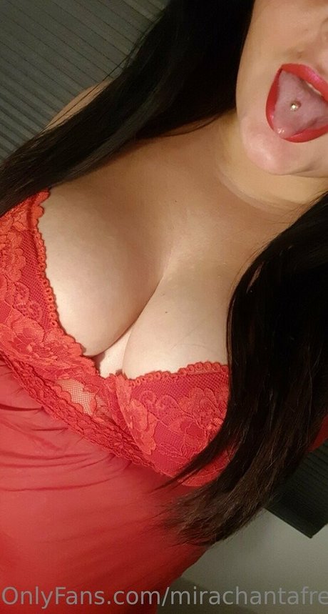 brune petite onlyfans érotique parfait image