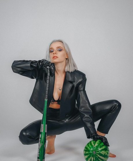 Asya Say actrice xxx image