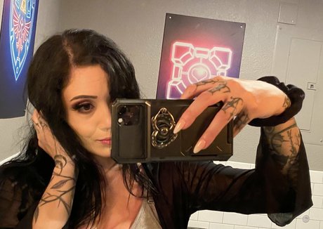 thenoelleeaston modèle parfait images