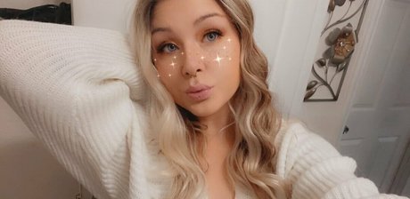 chatte chauve onlyfans des nus parfaits galeries