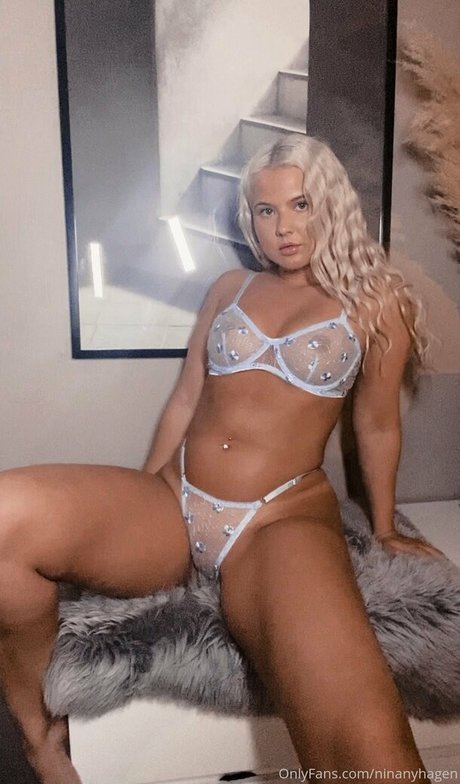 ninanyhagen modèle joli galeries