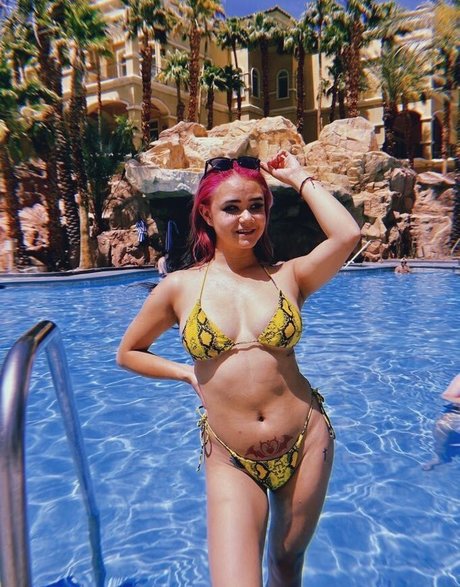 fans de milf gothique uniquement gratuit meilleur image