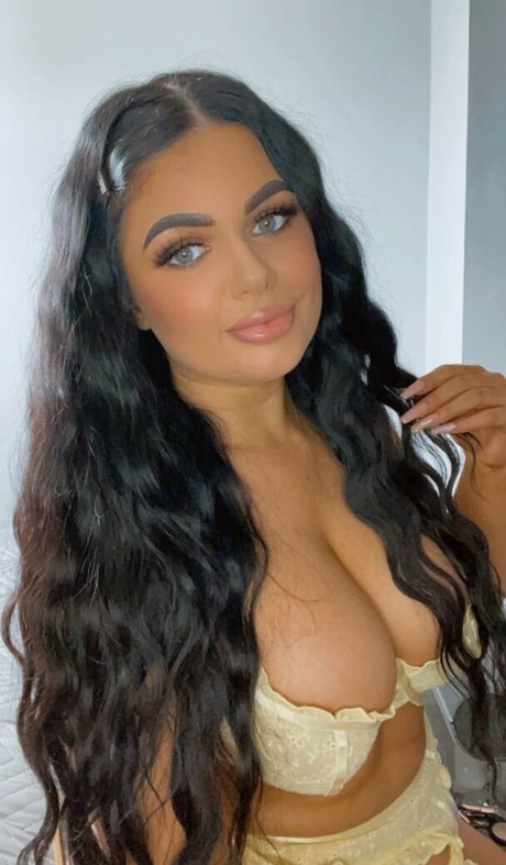 taylorxoxox modèle xxx galeries