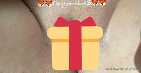 gingerfox18 étoile érotique photo