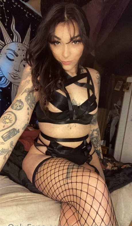 sad inkedbaby étoile adulte archive