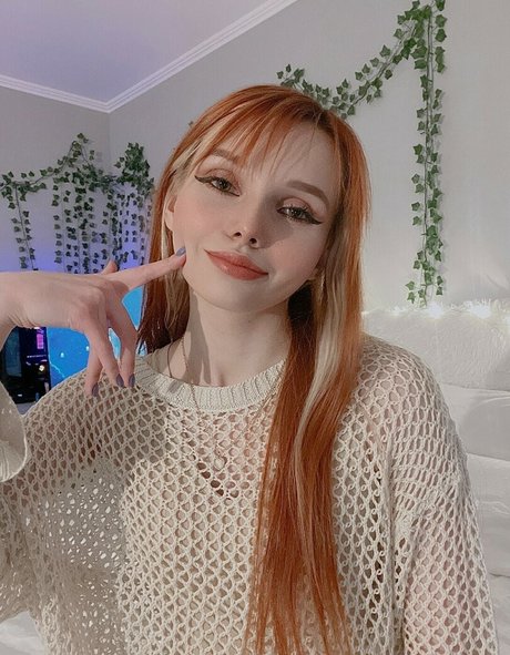 smorodinova modèle magnifique photo