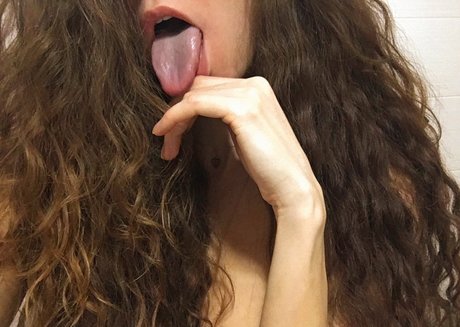 pretty evelyn actrice hd photo