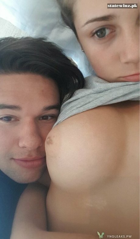 Toni Paras belle actrice galerie