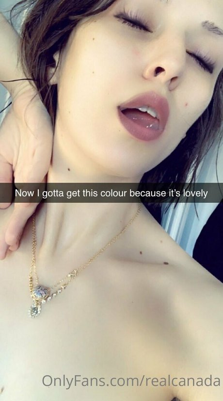 realcanadaali actrice hd photo