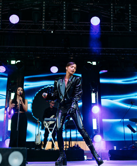 seins bonnet g onlyfans érotique chaud photo