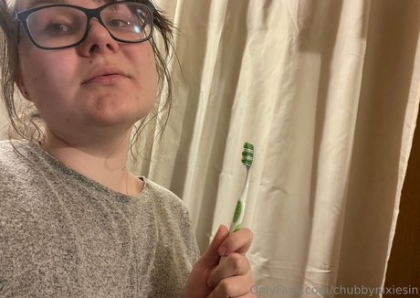 chubbynixiesin modèle gratuit des photos