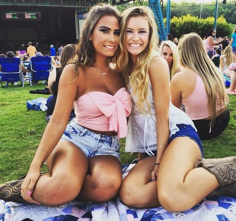 Ashton Hatchell modèle nu photo