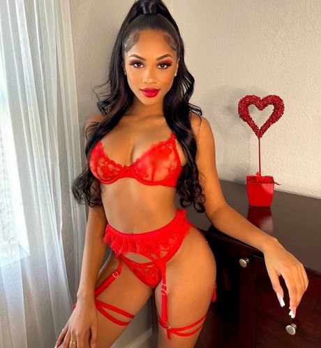 Breann Llewelyn star du porno chaude galerie