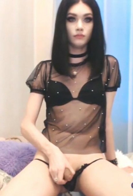 Sweet Lady Cola star du porno chaude archive