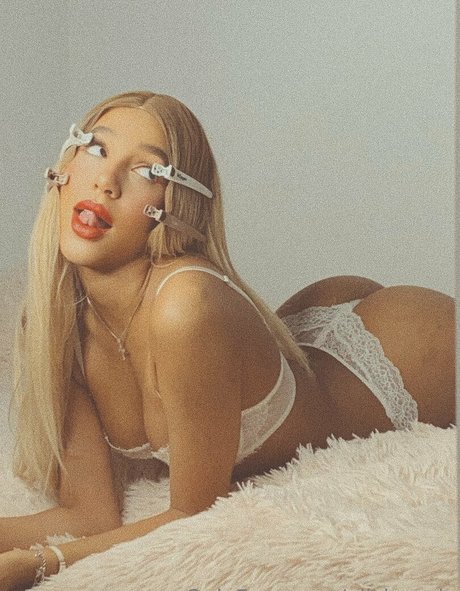 Alisha Kone star du porno belle photo