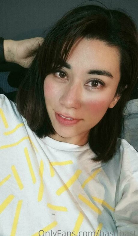 bastibast actrice libre collection