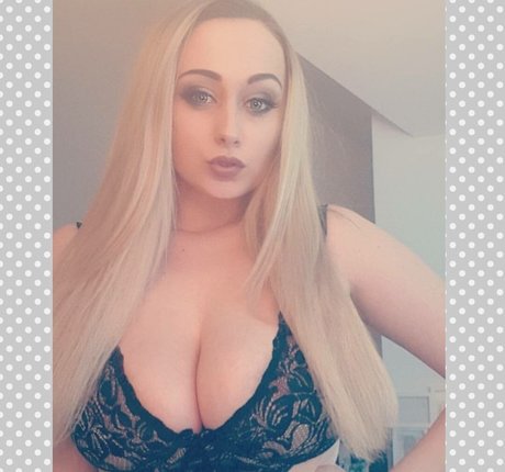 Missrachaelcx star pornographique photo