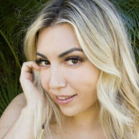 Gabbynikolle modèle xxx galeries