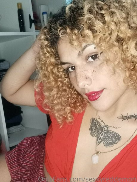 sexxyreddemon xxx étoile img