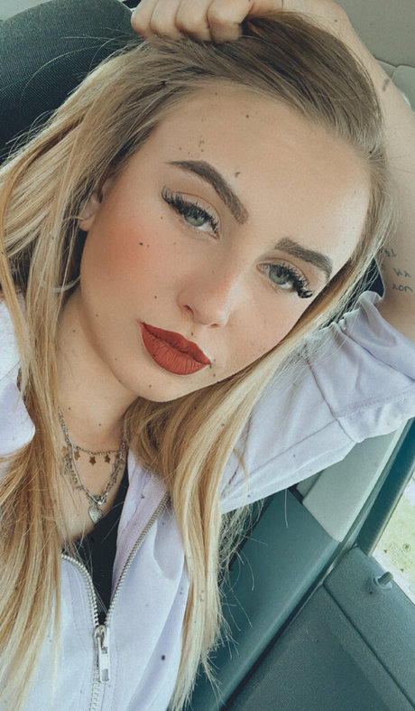 brittneyleathers actrice collection