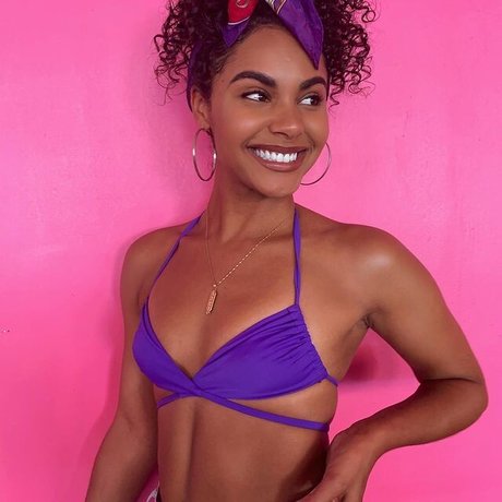 Jordan Coleman jolie actrice archive