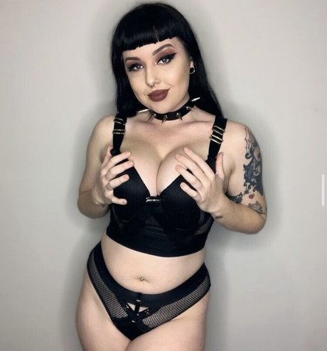 BlossyBlue star érotique des photos