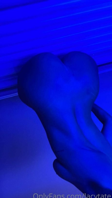 blonde transexuelle onlyfans nu gratuit image