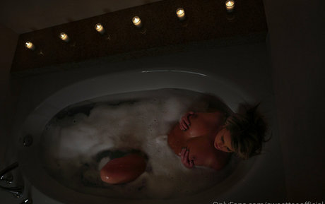 sweetteeofficial art étoile photos